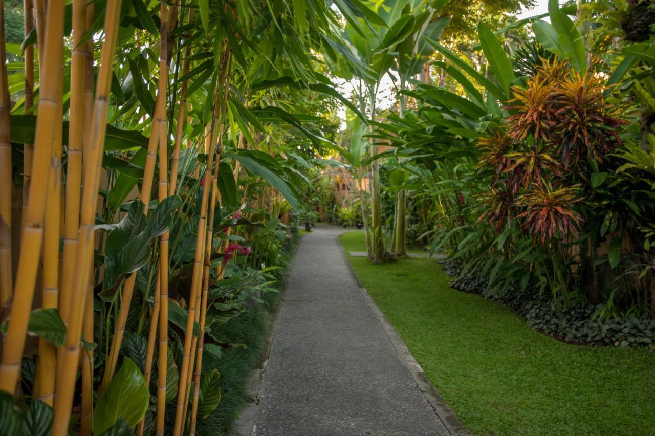 Komaneka At Monkey Forest Ubud Hotel Exterior photo